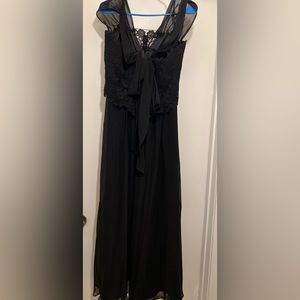 Donna Rocco Black Maxi